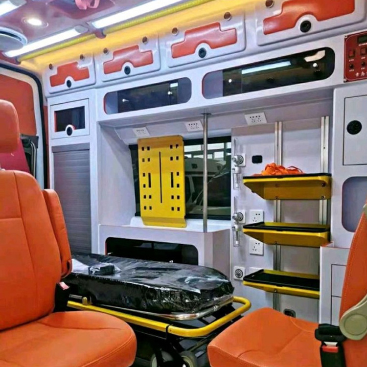 成县长途救护车护送病人租赁价格